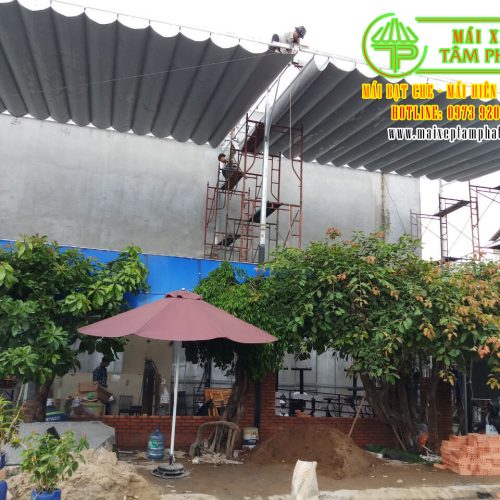 Mái bạt kéo che nắng mưa ngoài trời