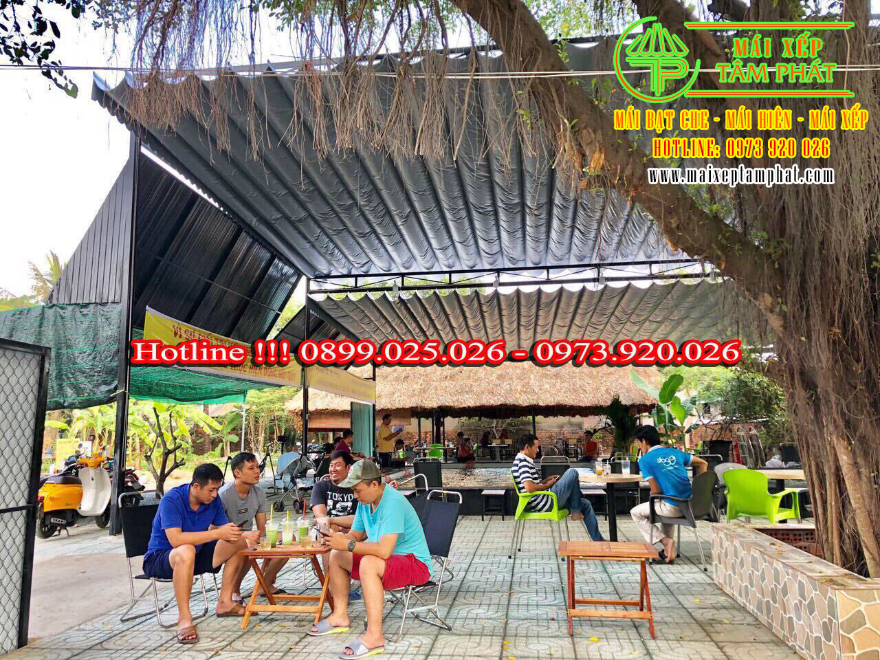 Mái che quán cafe Bình Dương dạng bạt xếp di động bền đẹp, giá rẻ