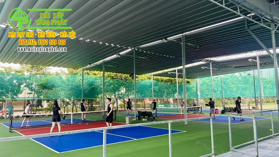 Làm mái bạt che di động sân Pickleball giá rẻ