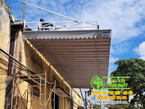 Dịch vụ thay bạt mái xếp giá rẻ